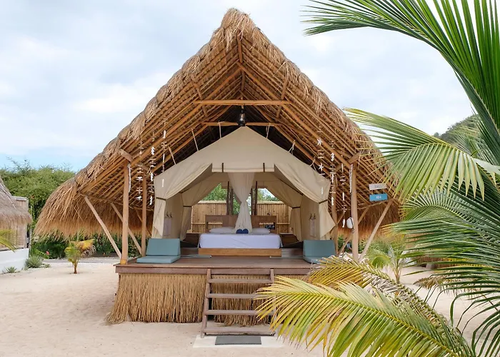 Le Pirate Island Komodo - Adults Only