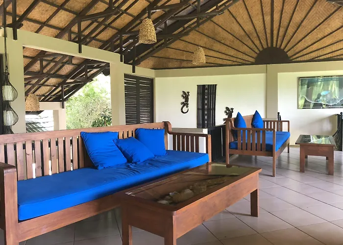 Puri Sari Beach Hotel